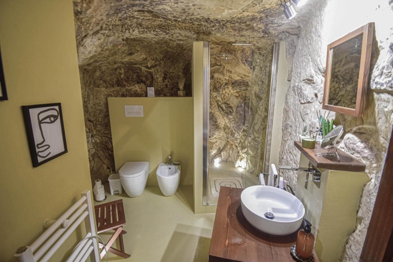 Domum In Petra Casa Nella Roccia Self Check - In Villa Modica Eksteriør bilde