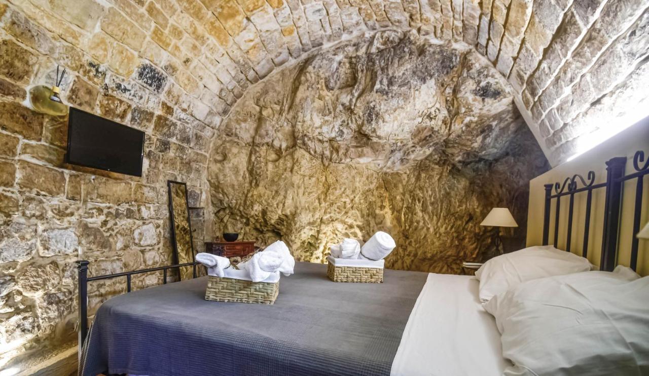 Domum In Petra Casa Nella Roccia Self Check - In Villa Modica Eksteriør bilde