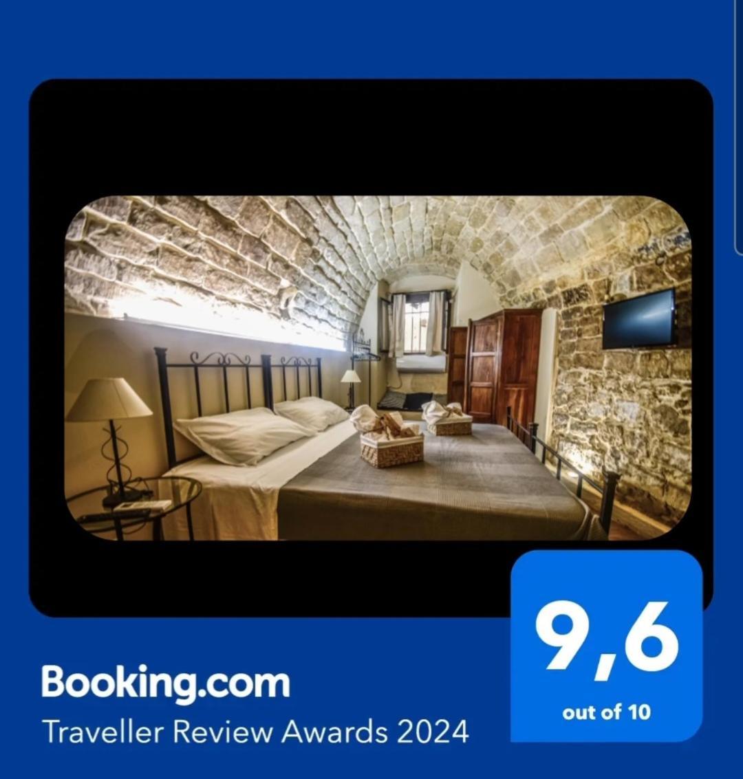 Domum In Petra Casa Nella Roccia Self Check - In Villa Modica Eksteriør bilde